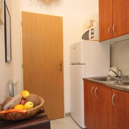 Apartman By The Sea Artatore, Losinj - 8091 Čunski