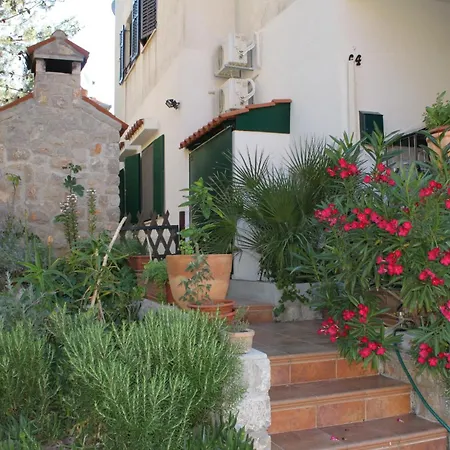 By The Sea Artatore, Losinj - 8091 Apartman Čunski