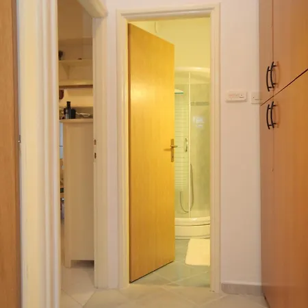 By The Sea Artatore, Losinj - 8091 Apartment Cunski