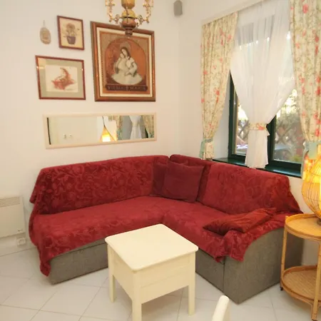 By The Sea Artatore, Losinj - 8091 *